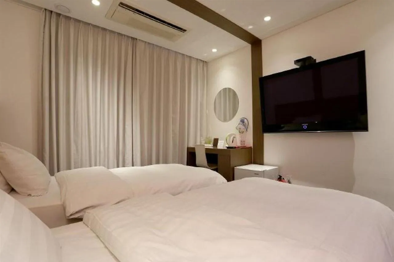 Life Style S Hotel Seoul 2*,