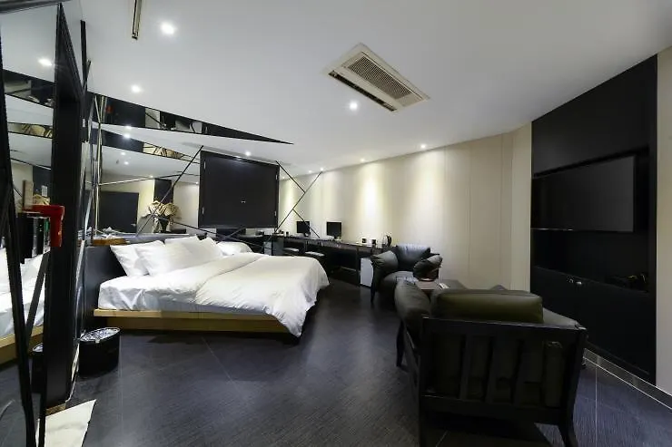 Life Style S Hotel Seoul 2*,  South Korea