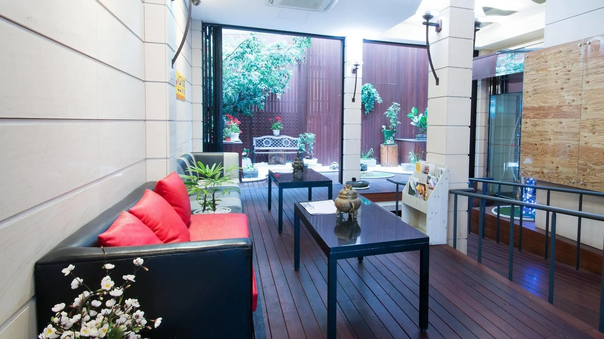Life Style S Hotel Seoul 2*,  South Korea